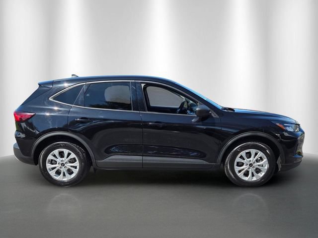 Used 2025 Ford Escape Active FWD image 6