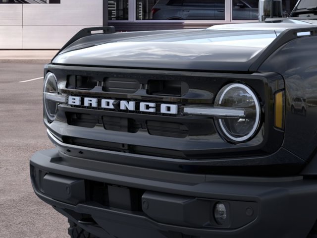 New 2026 Ford Bronco Outer Banks w/ Sasquatch Package AWD/4WD image 19