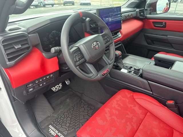Used 2025 Toyota Sequoia TRD Pro AWD/4WD image 26