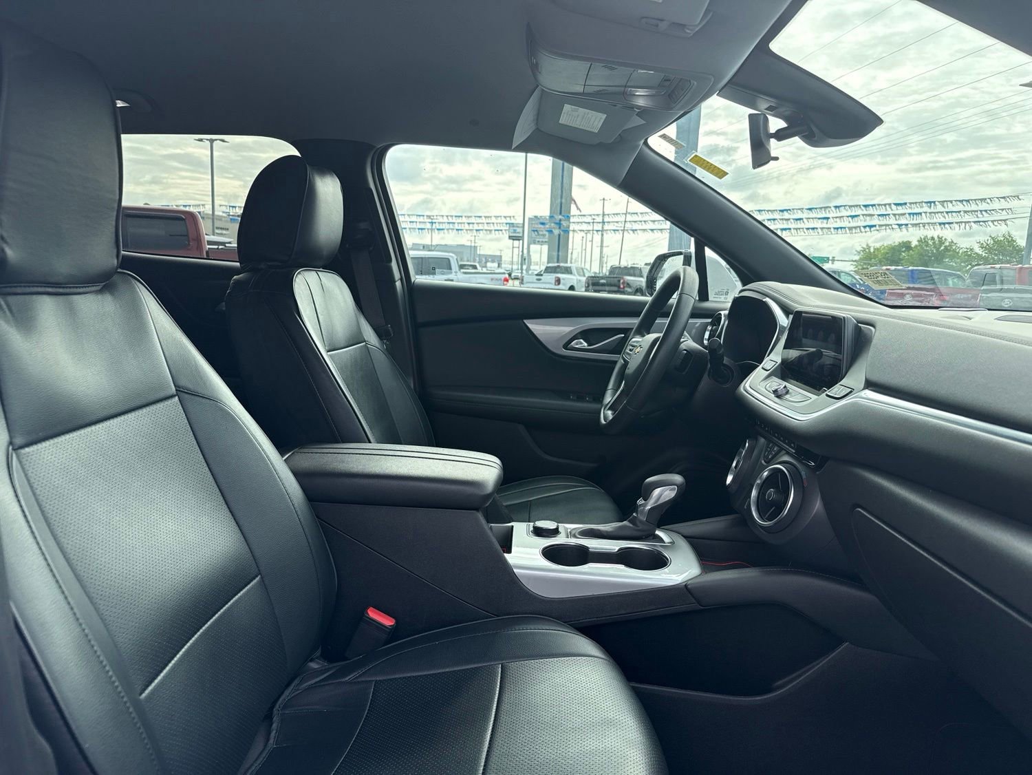 Used 2021 Chevrolet Blazer LT FWD image 15