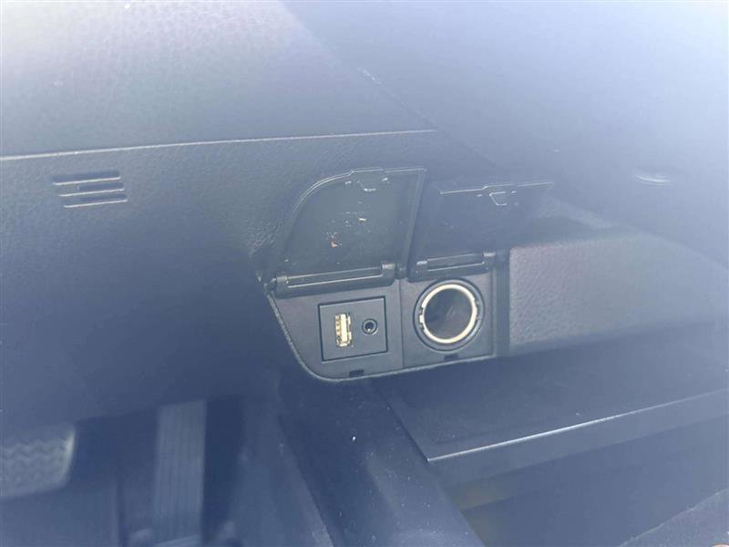 Used 2018 Toyota Camry LE w/ Convenience Package image 36