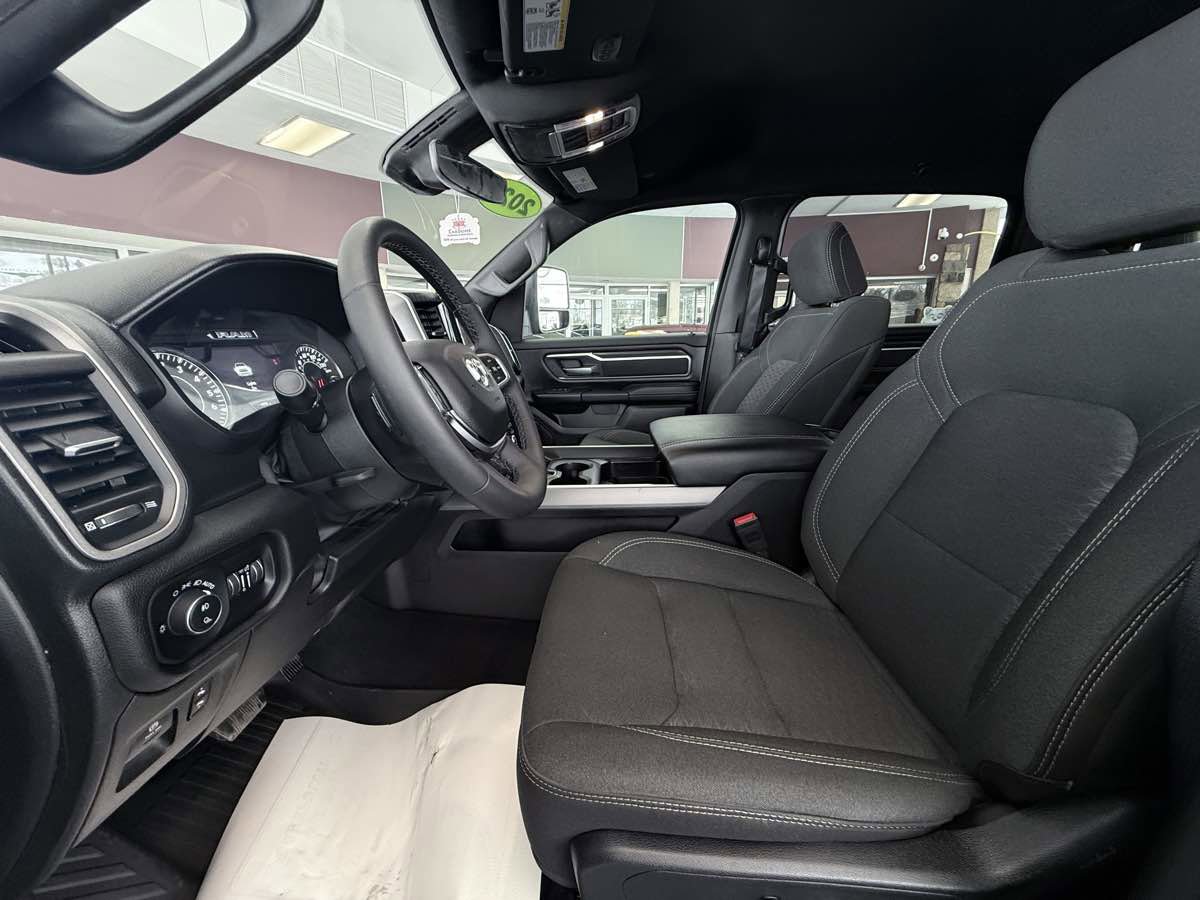Used 2025 RAM 1500 Big Horn image 15