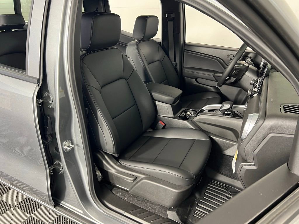 New 2025 Chevrolet Colorado LT w/ LT Convenience Package image 25