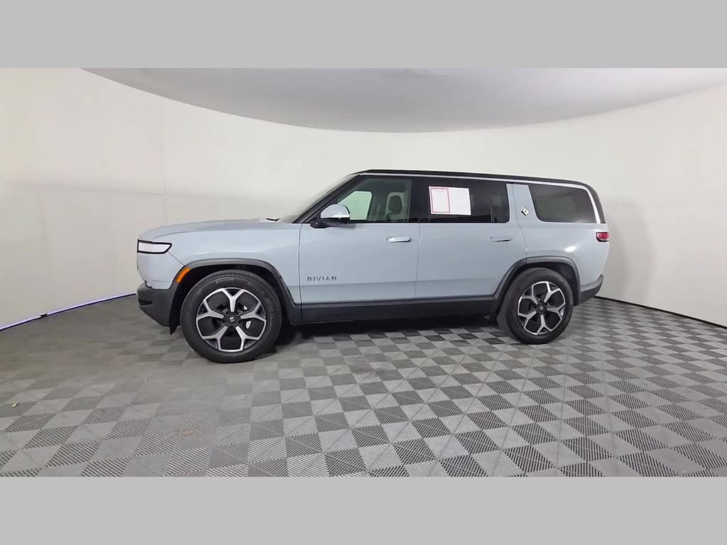 Used 2024 Rivian R1S Adventure AWD/4WD image 46