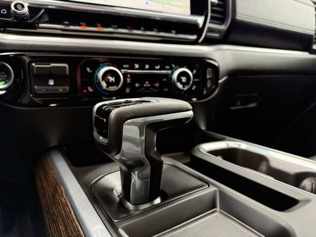 Used 2025 GMC Sierra 1500 Elevation w/ Elevation Premium Package image 30