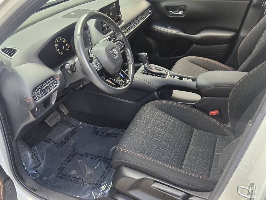 Certified 2024 Honda HR-V Sport image 11