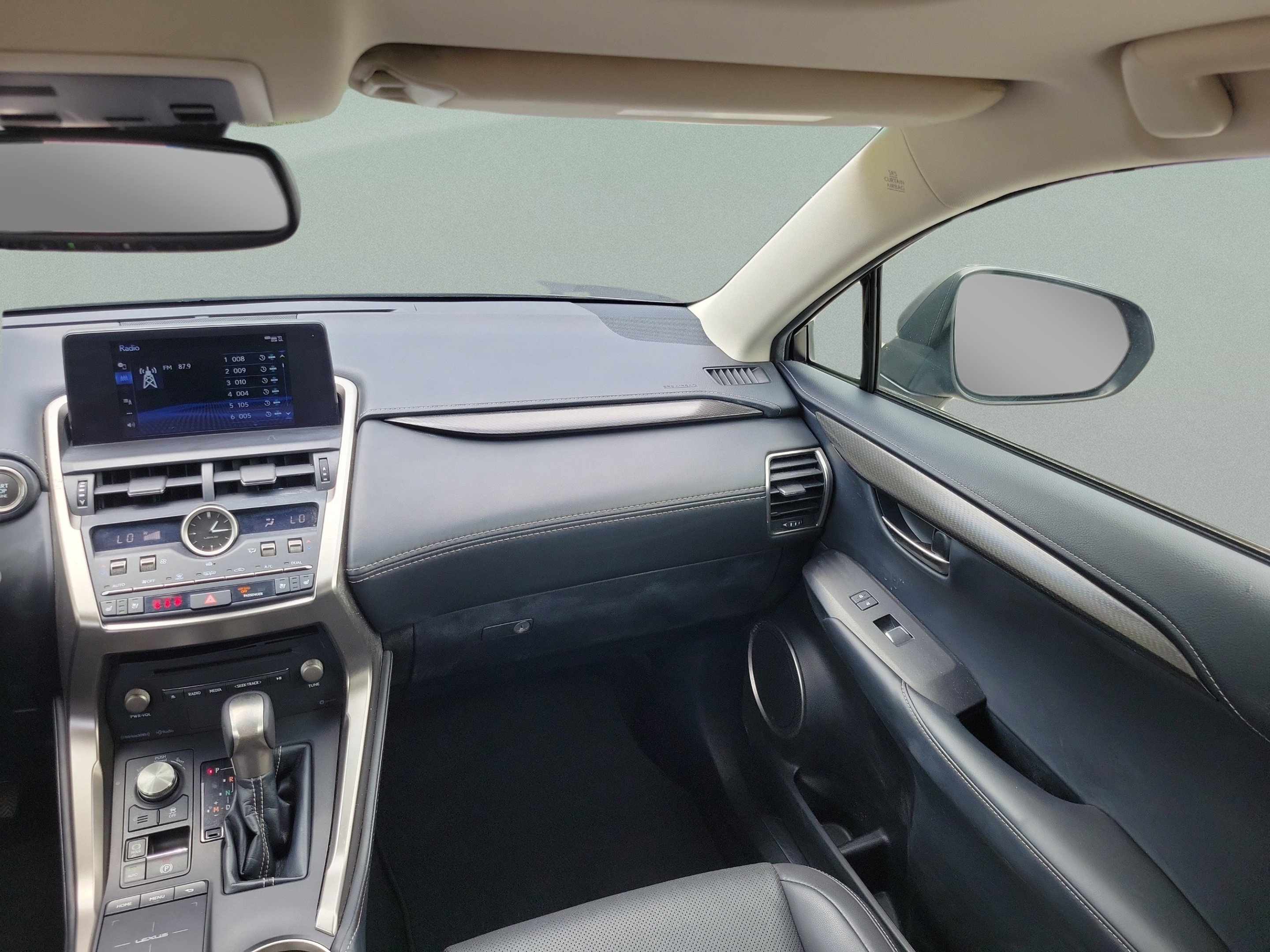Used 2018 Lexus NX 300 FWD w/ Comfort Package image 7