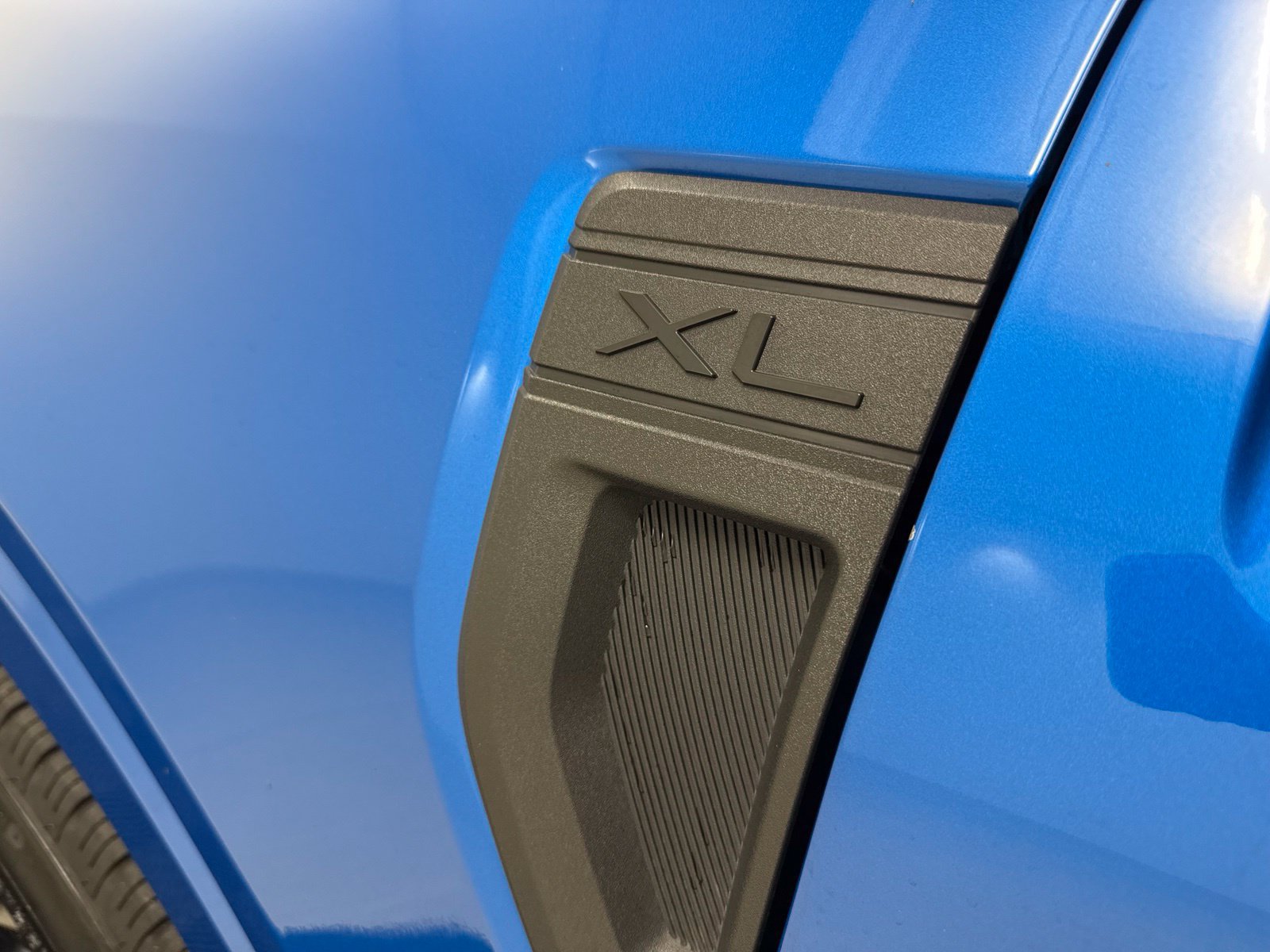 Used 2022 Ford Maverick XL FWD image 10