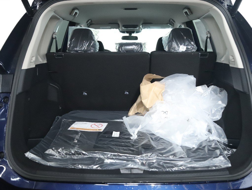 Used 2026 Nissan Rogue SV image 30