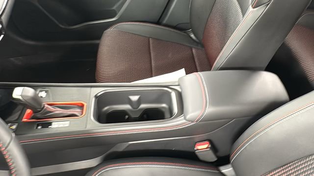 New 2026 Nissan Kicks SR w/ Cold Weather Package image 34