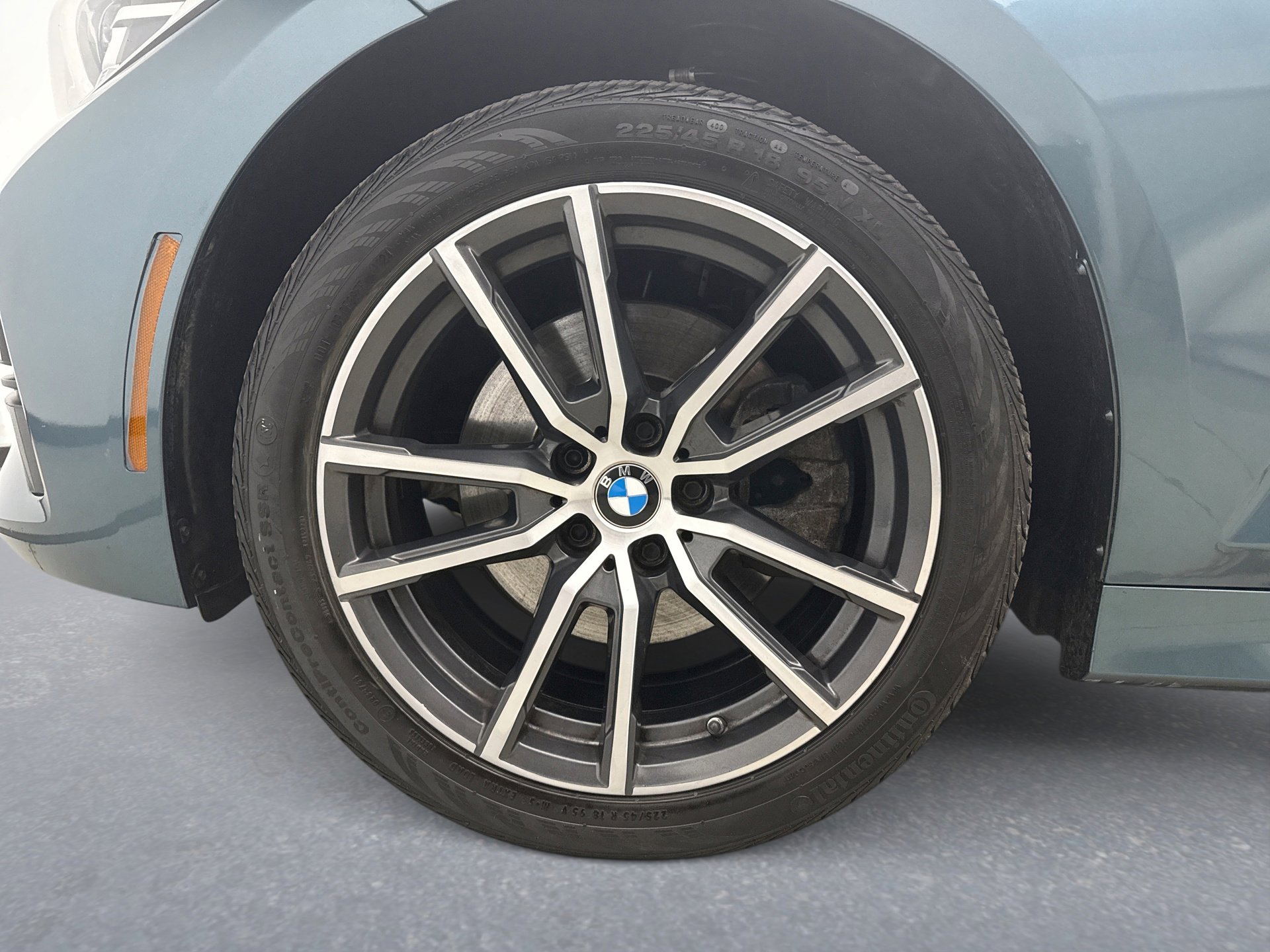 Used 2021 BMW 330i xDrive 330XI AWD w/ Convenience Package image 26