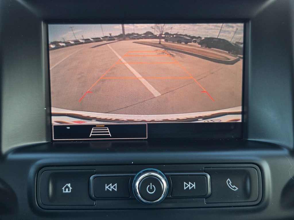 Used 2022 GMC Terrain SLE FWD image 16