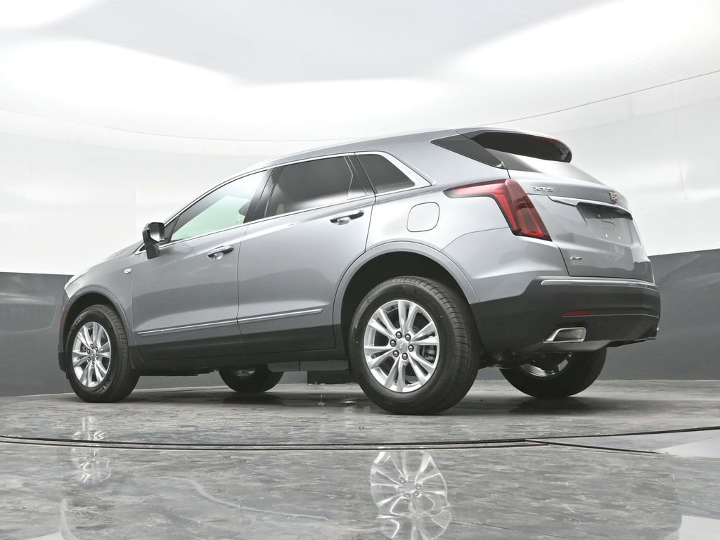 New 2026 Cadillac XT5 Luxury w/ LPO, Floor Liner Package AWD/4WD image 27