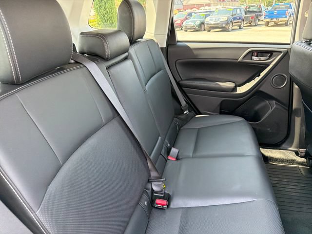 Used 2016 Subaru Forester 2.5i Touring w/ Eyesight & Navigation System AWD/4WD image 28