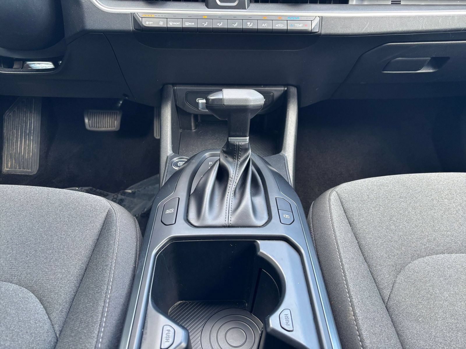 Used 2025 Kia K4 FWD image 39