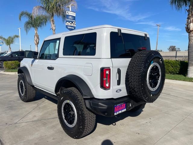 New 2026 Ford Bronco Badlands w/ Sasquatch Package image 3