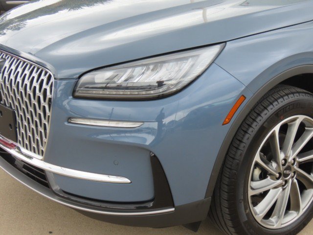 Certified 2024 Lincoln Corsair FWD w/ Equipment Group 101A image 3