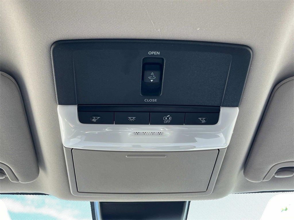 New 2025 Nissan Altima 2.5 SV w/ SV Special Edition Package image 31