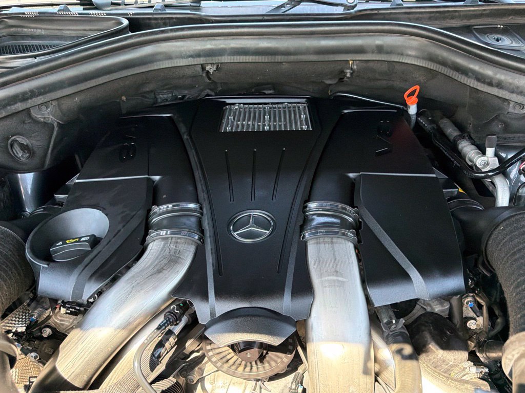 Used 2014 Mercedes-Benz GL 450 4MATIC image 36
