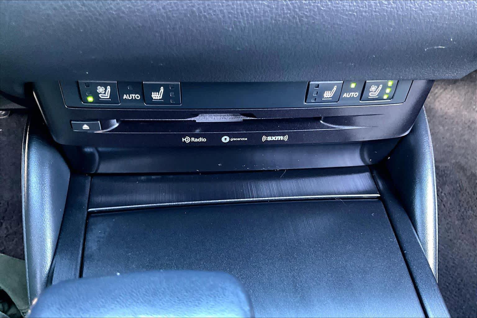 Used 2021 Lexus ES 300h w/ Premium Package FWD image 32