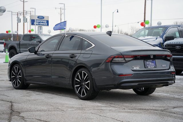 Used 2024 Honda Accord Touring image 5