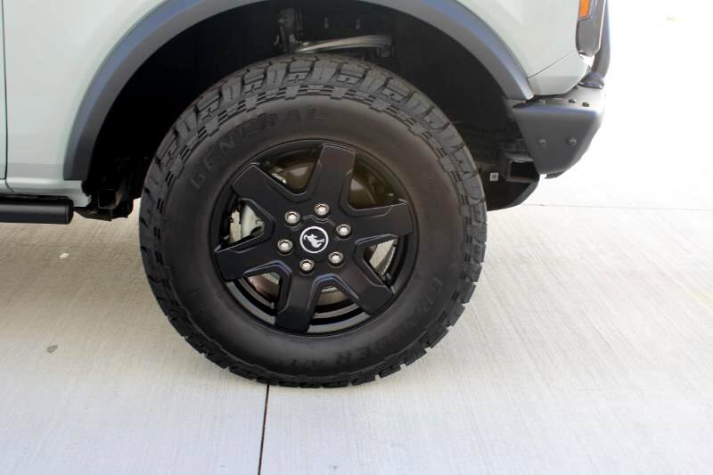 Used 2023 Ford Bronco Black Diamond image 45