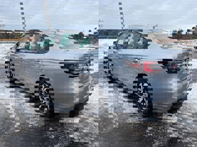 Used 2023 Subaru Legacy Premium image 5