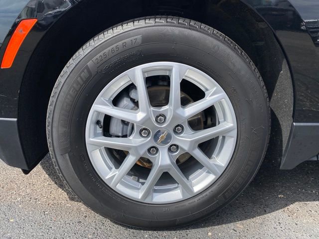 Certified 2024 Chevrolet Equinox LT w/ LPO, Floor Liner Package FWD image 21