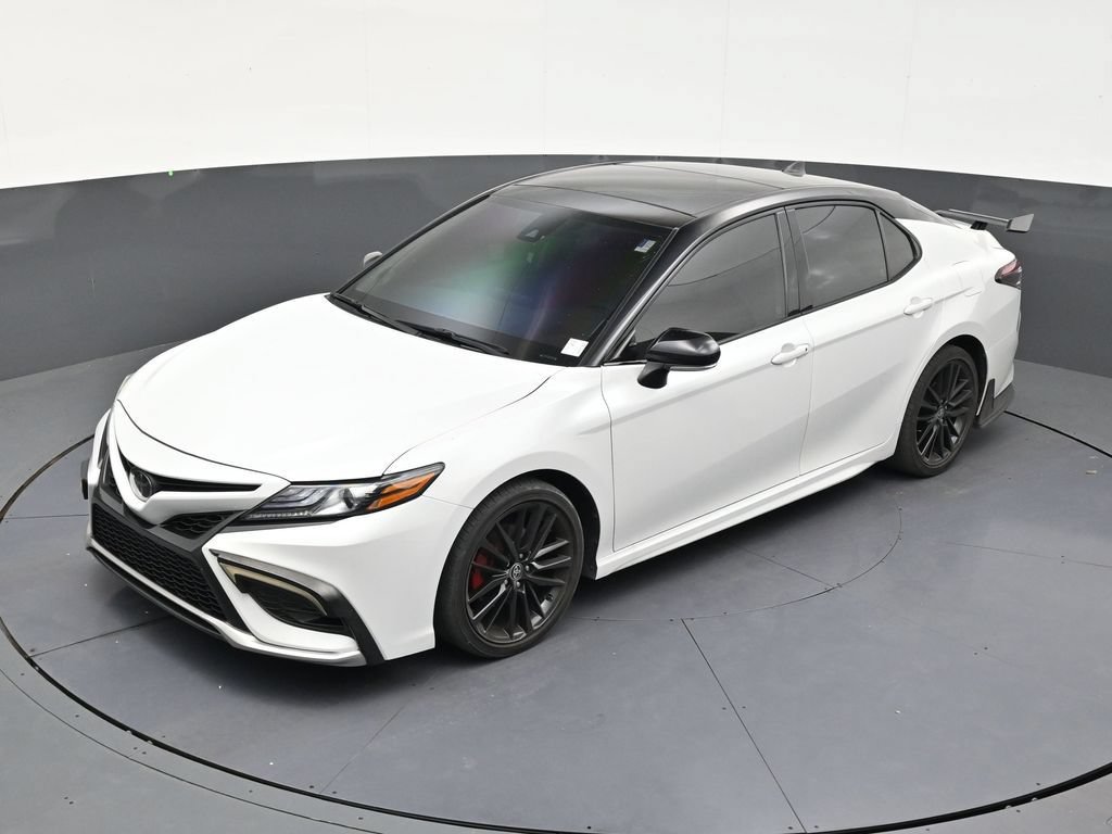Used 2024 Toyota Camry XSE FWD image 13