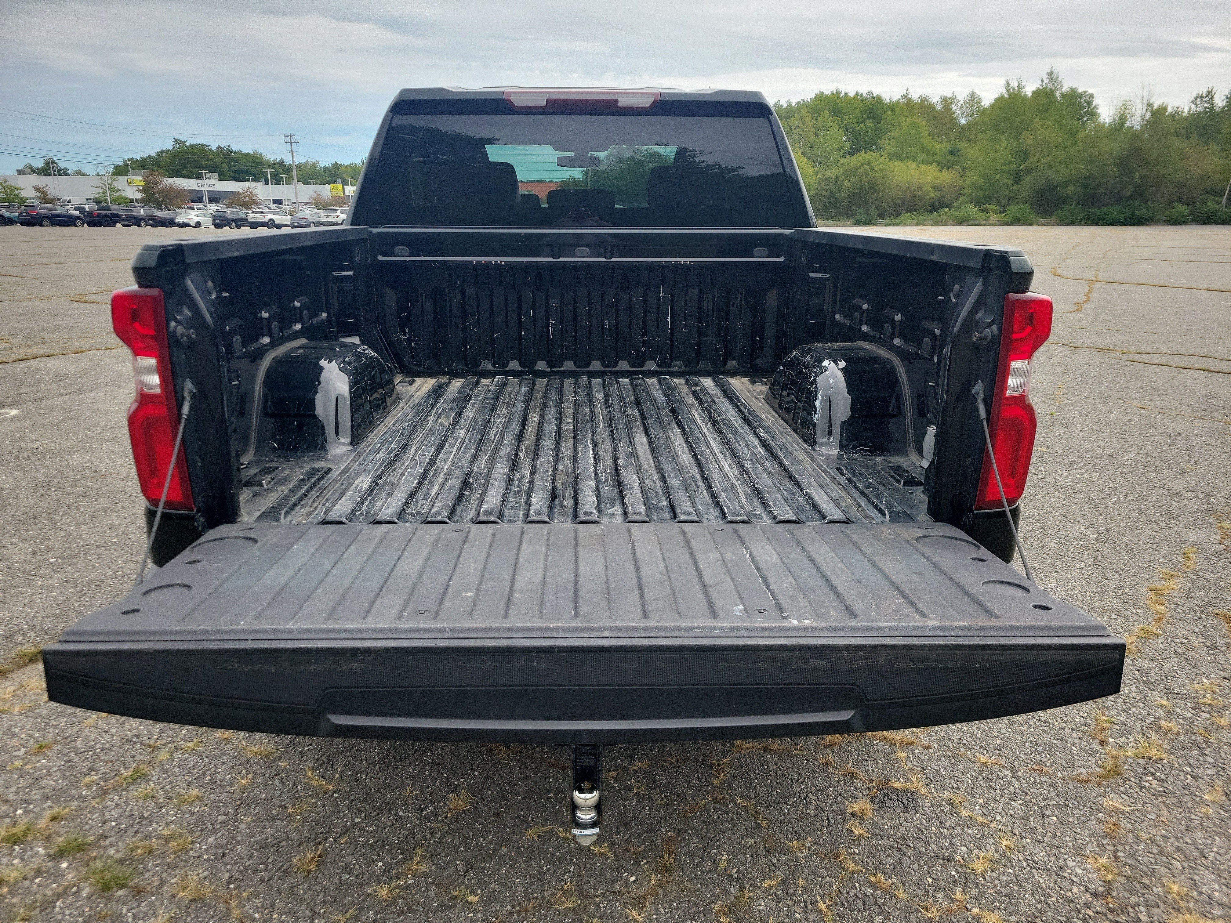 Used 2021 Chevrolet Silverado 1500 Custom AWD/4WD image 17