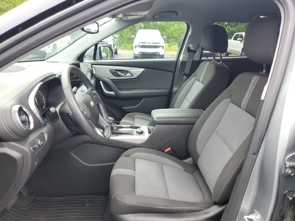Used 2024 Chevrolet Blazer LT w/ Convenience Package FWD image 5