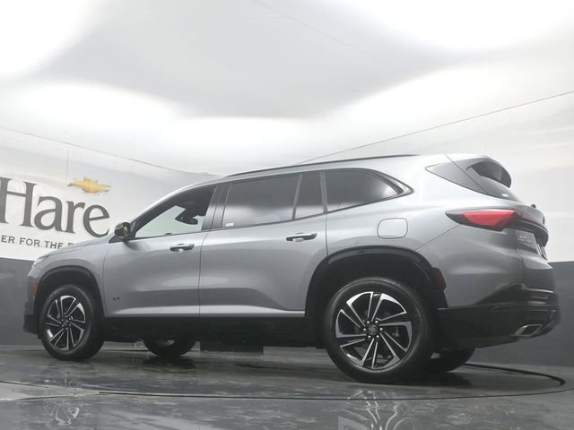 Used 2025 Buick Enclave Sport Touring FWD image 57