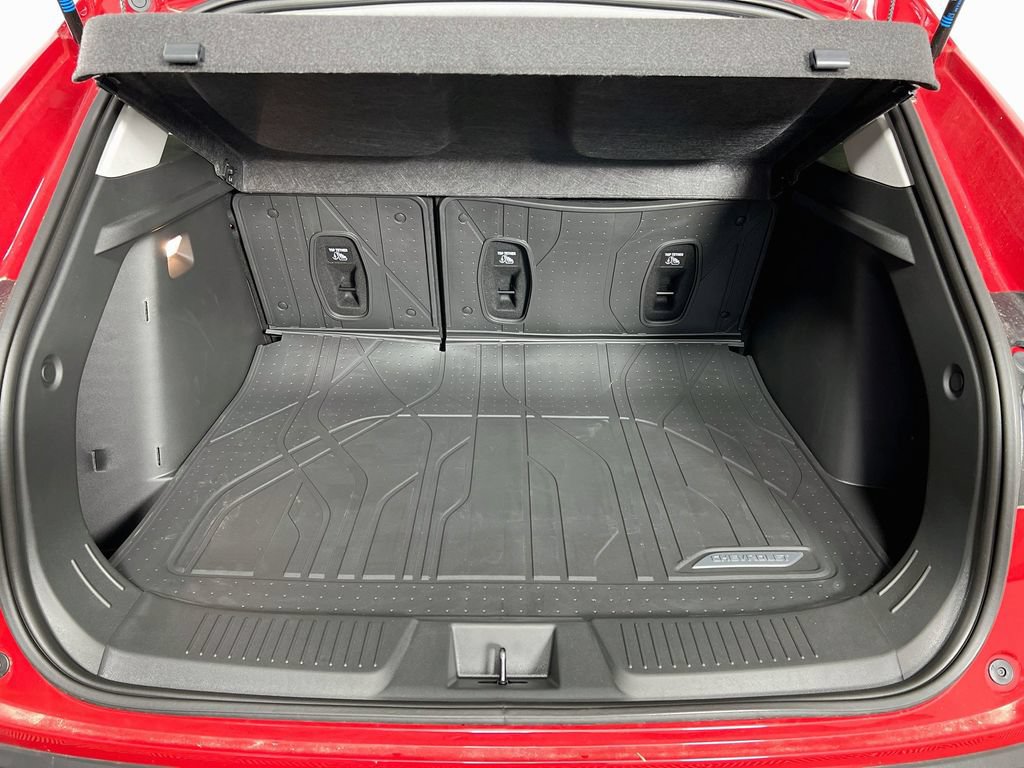 New 2026 Chevrolet Trax LT w/ Driver Confidence Package FWD image 24