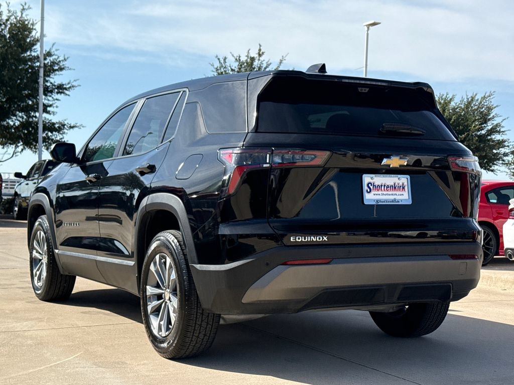 Used 2025 Chevrolet Equinox LT w/ Safety and Technology Package FWD image 6