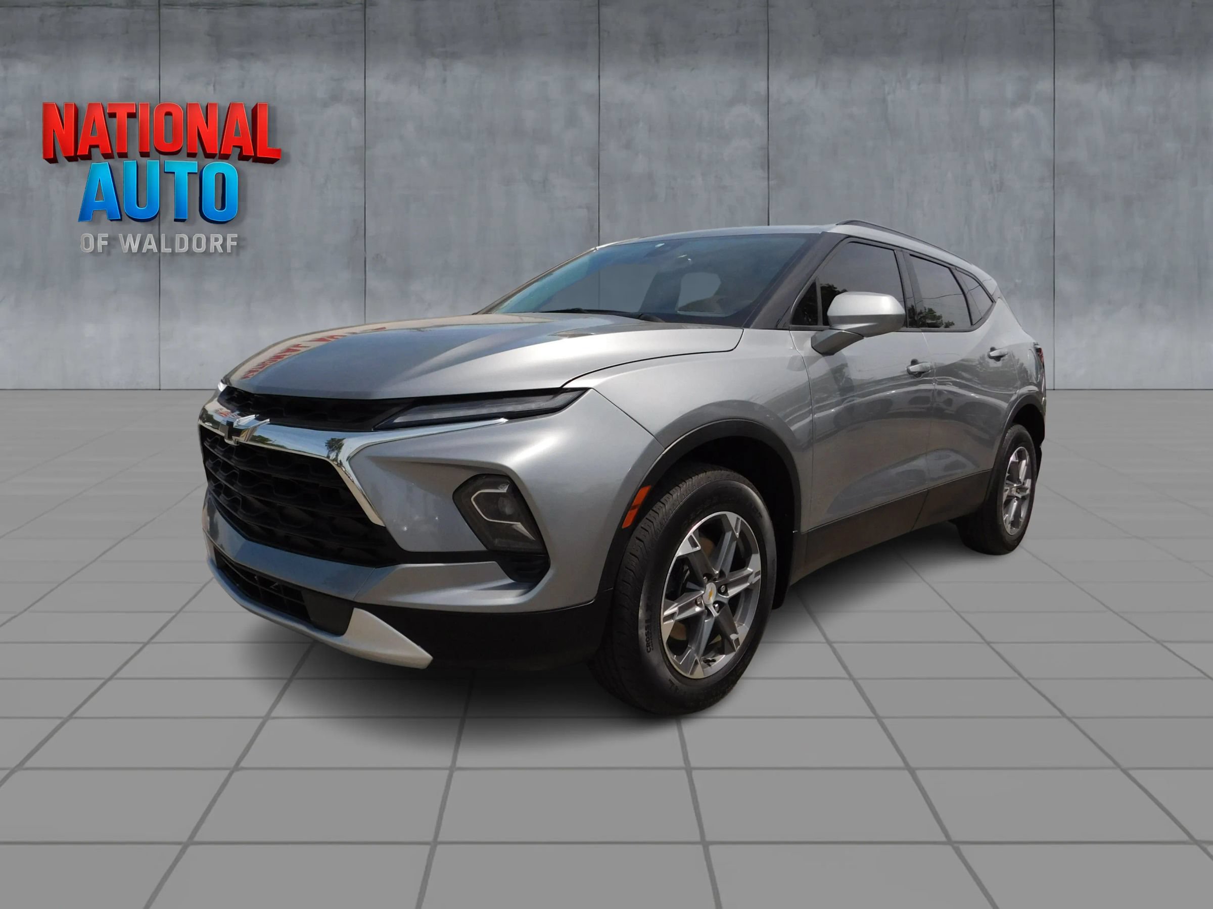 Used 2024 Chevrolet Blazer LT w/ Convenience Package FWD image 1