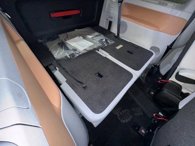 New 2025 Volkswagen ID. Buzz 1st Edition image 30