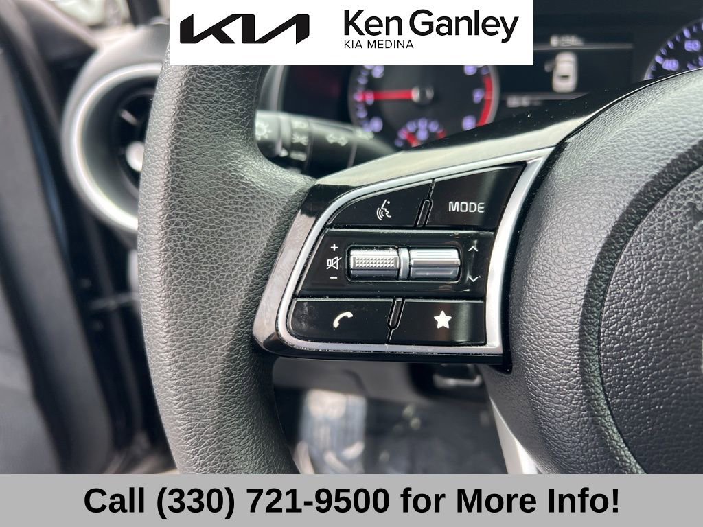 Certified 2023 Kia Forte LXS image 31