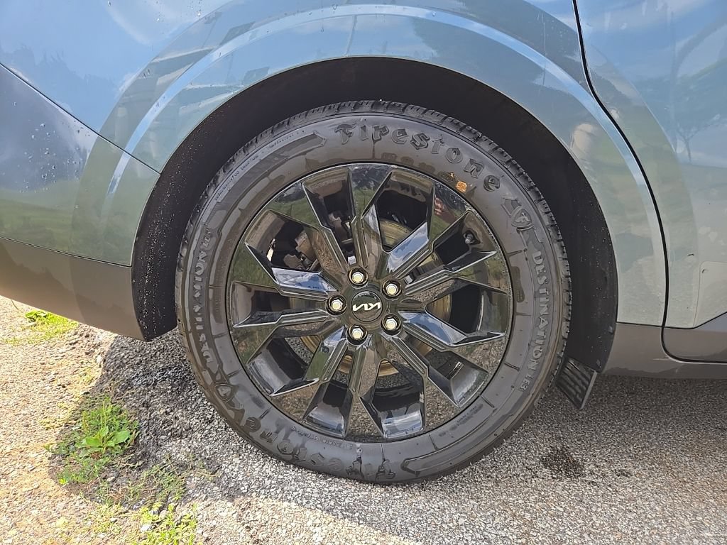 Certified 2022 Kia Carnival SX Prestige FWD image 12