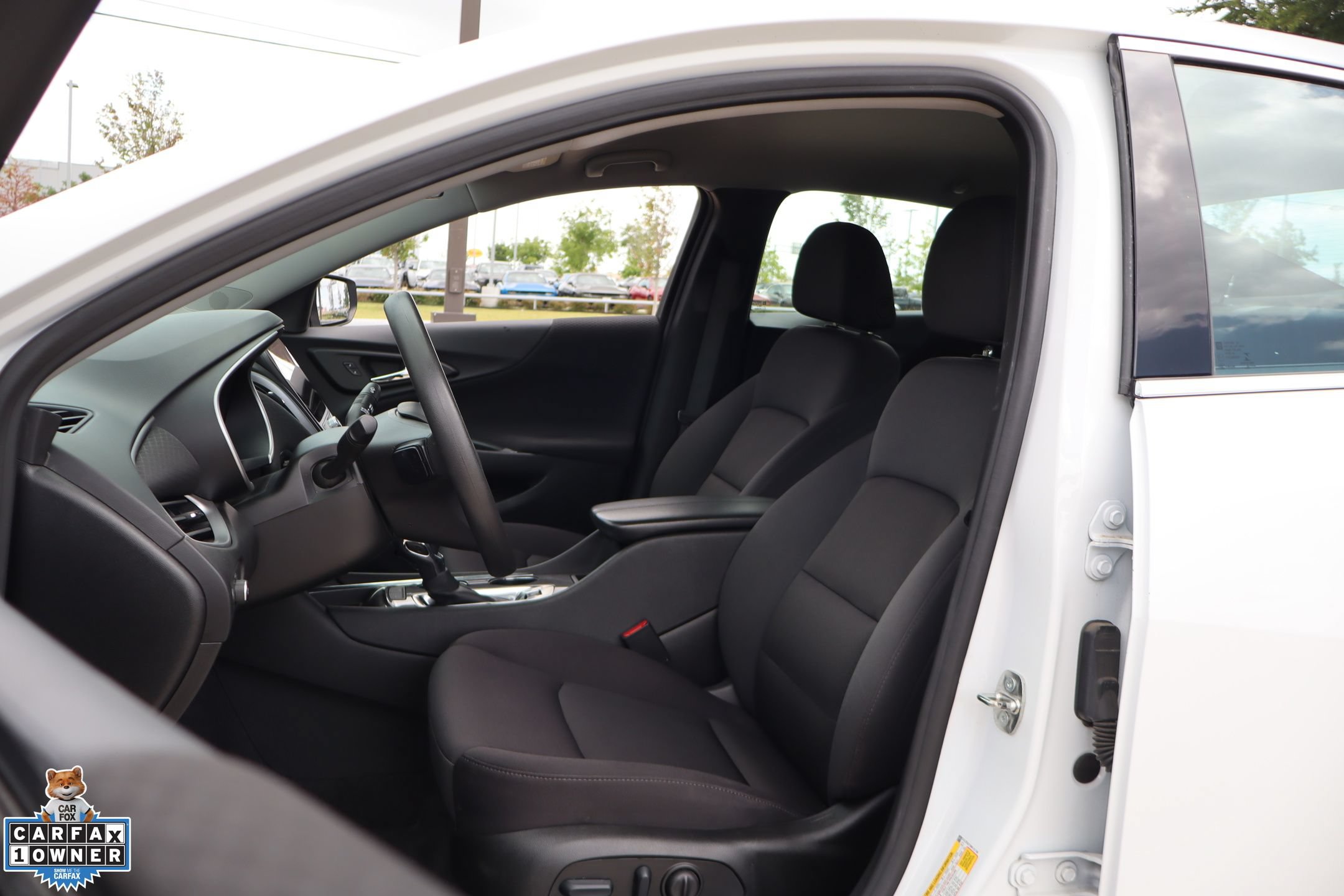 Used 2024 Chevrolet Malibu LT FWD image 11