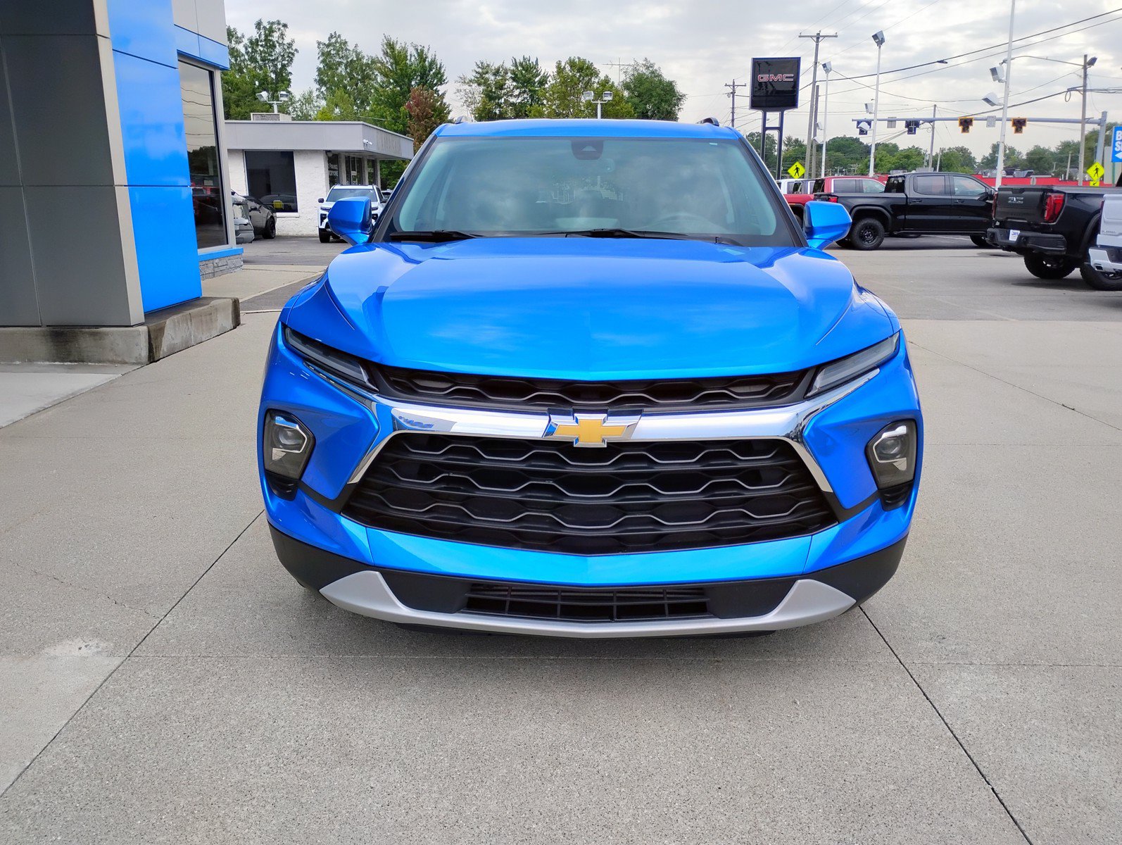 Used 2024 Chevrolet Blazer LT w/ Convenience Package FWD image 14