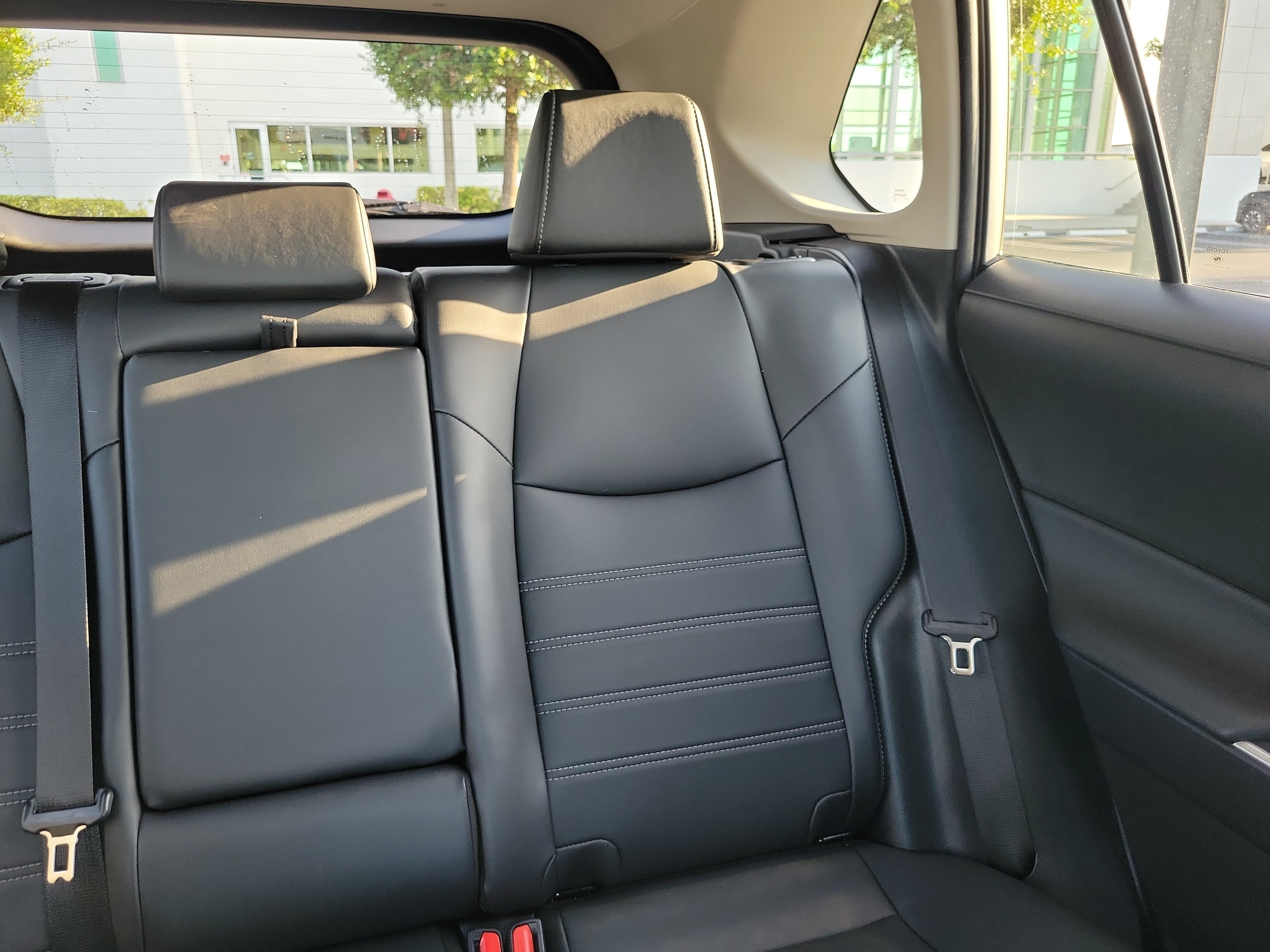 Used 2025 Toyota RAV4 XLE Premium FWD image 22