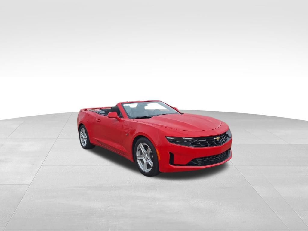 Used 2020 Chevrolet Camaro LT image 12