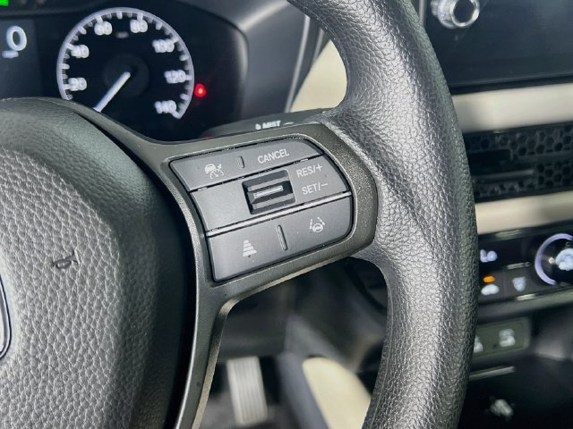 Used 2027 Honda HR-V LX image 18