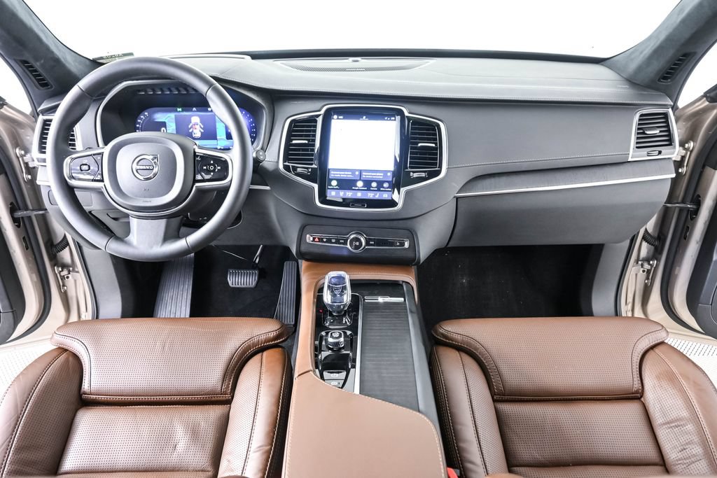 Certified 2024 Volvo XC90 B6 Ultimate w/ Lounge Package AWD/4WD image 20