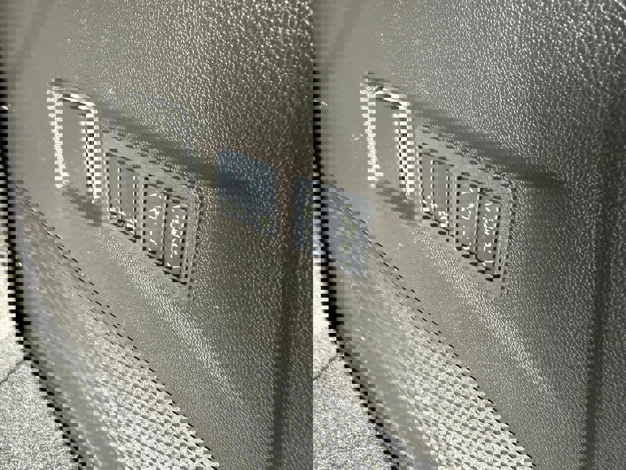 Used 2024 GMC Yukon SLT w/ SLT Luxury Package image 40