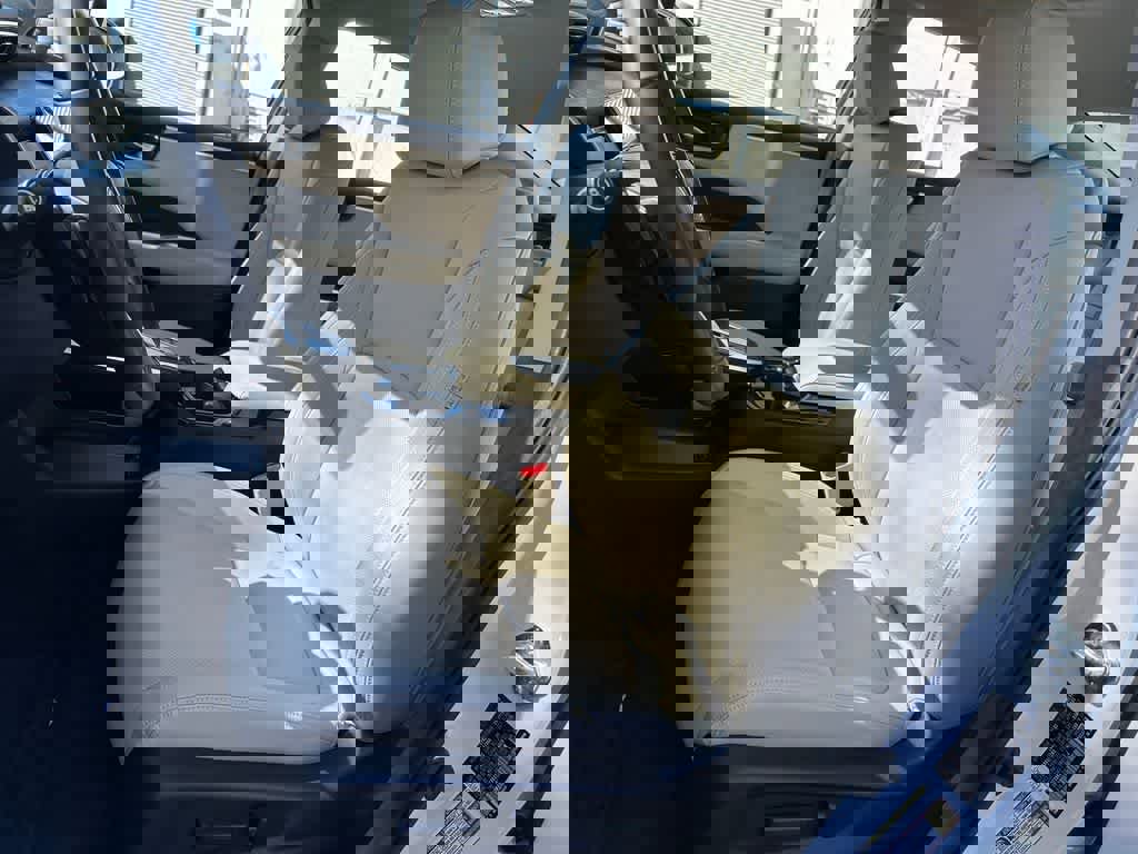 Used 2019 Honda Clarity Touring image 12