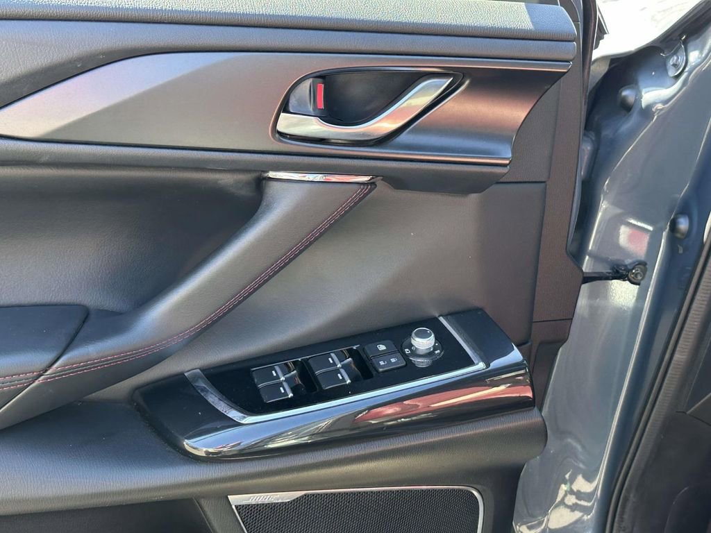 Used 2023 MAZDA CX-9 Carbon Edition AWD/4WD image 16