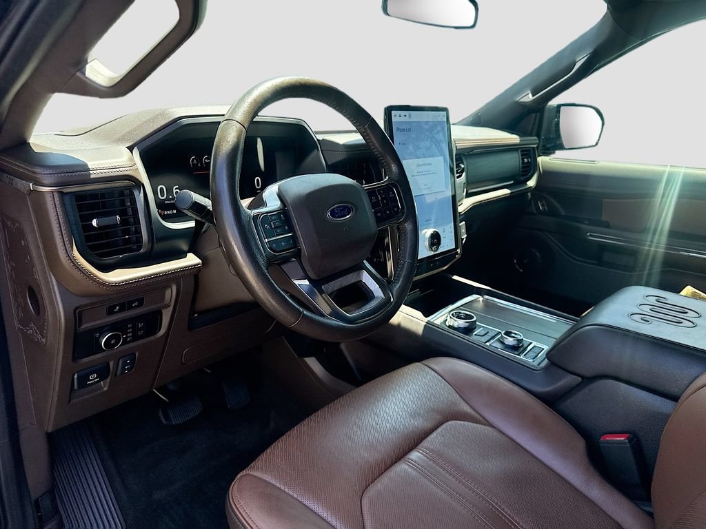 Used 2023 Ford Expedition King Ranch AWD/4WD image 10