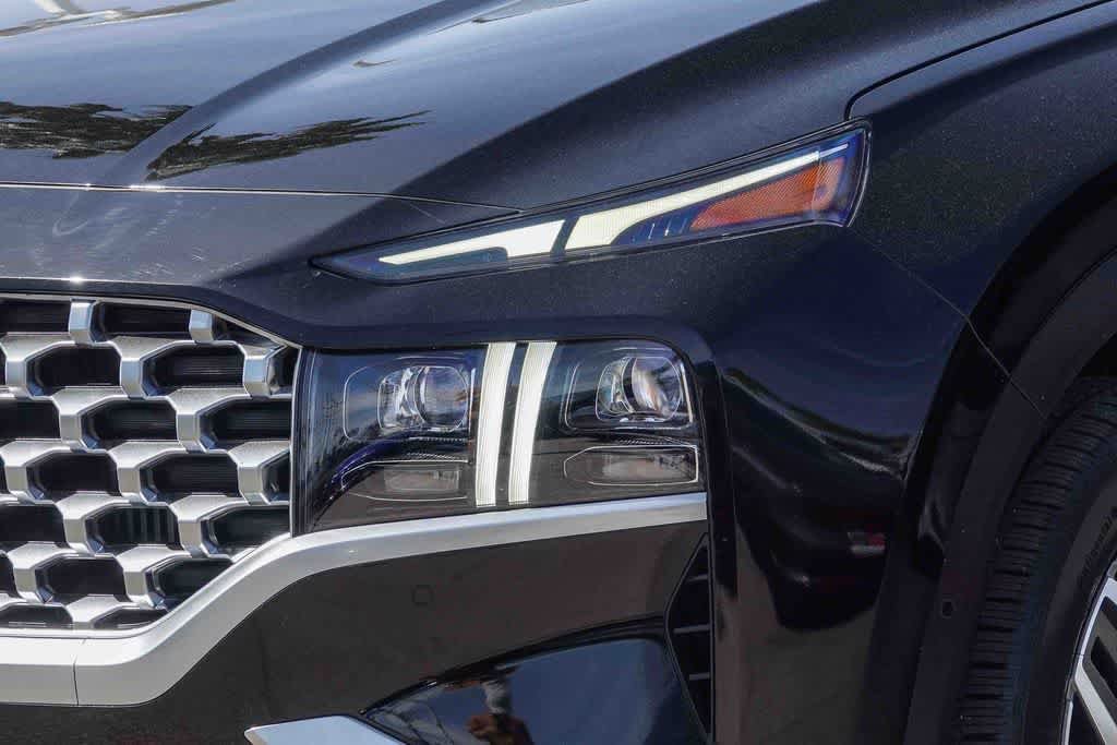 Used 2023 Hyundai Santa Fe Limited image 8