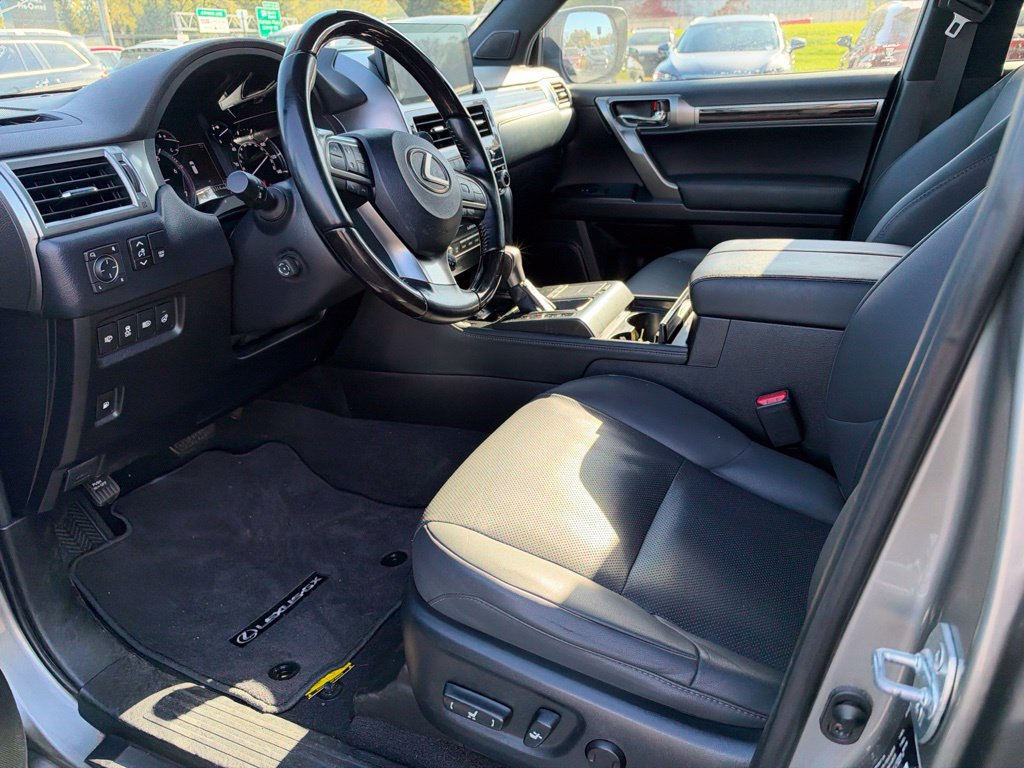 Certified 2023 Lexus GX 460 Premium w/ Premium Package AWD/4WD image 45
